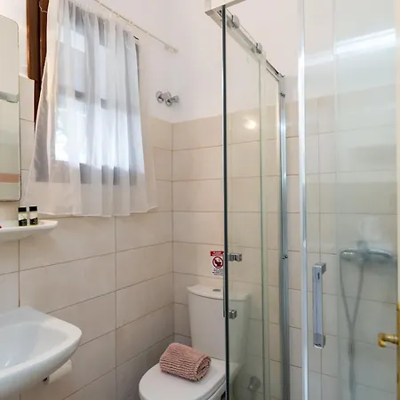Aparthotel Hara *
